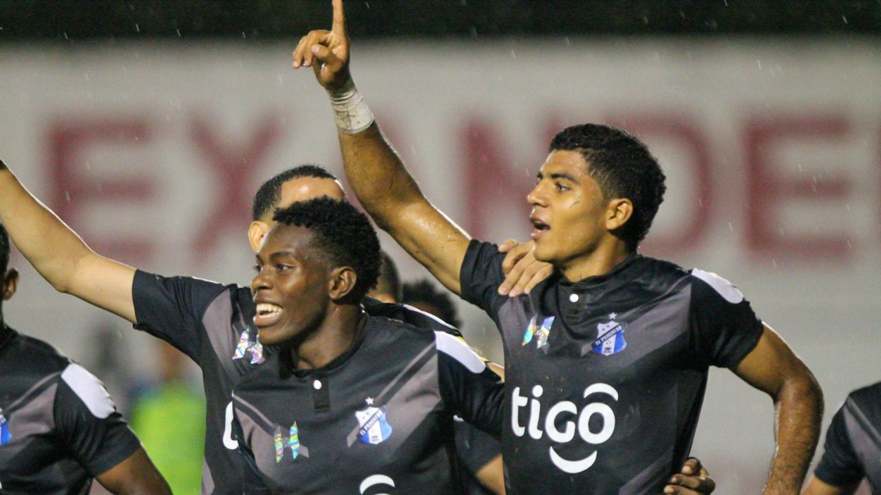 ¡Caballo que alcanza! Potros de Olancho iguala al Honduras Progreso en partido intenso en el Micheletti