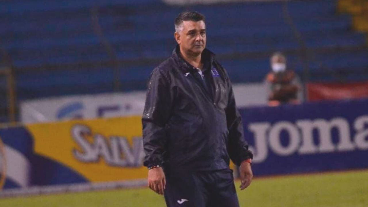 Diego Vázquez reacciona tras confirmarse el amistoso ante Argentina