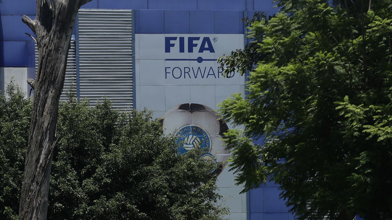 FIFA anuncia comité de regularización para fútbol salvadoreño y así será la medida que tomará