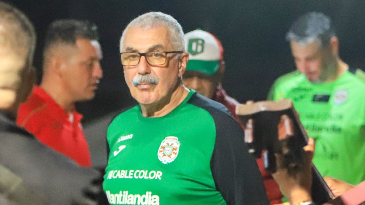 ¿Quién es el culpable de tanto gol recibido en Marathón?, Manuel Keosseián lo revela