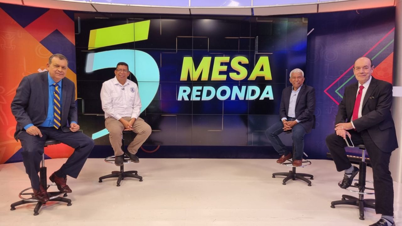 ¿Por qué la UPN no contrata jugadores extranjeros?