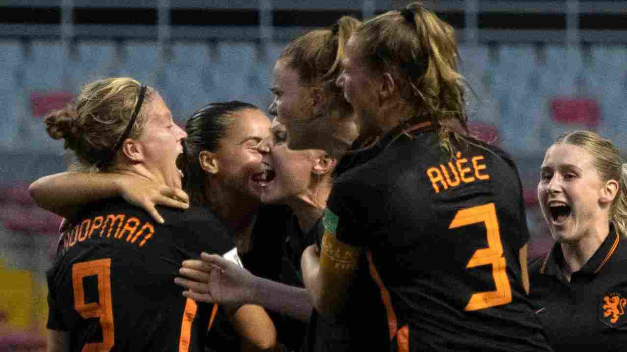 Países Bajos da el batacazo a Estados Unidos y Francia se enfila en el Mundial femenino Sub-20