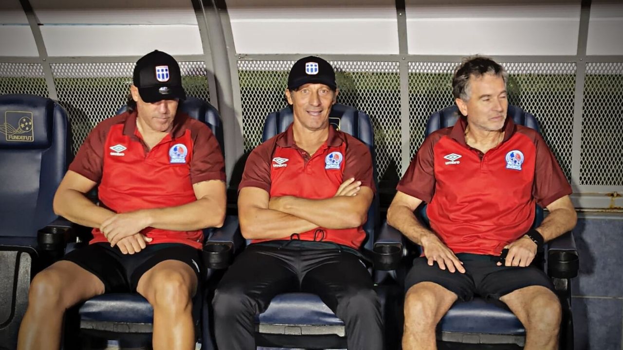 Pedro Troglio logra extraordinaria marca tras su regreso con Olimpia al estadio Chelato Uclés