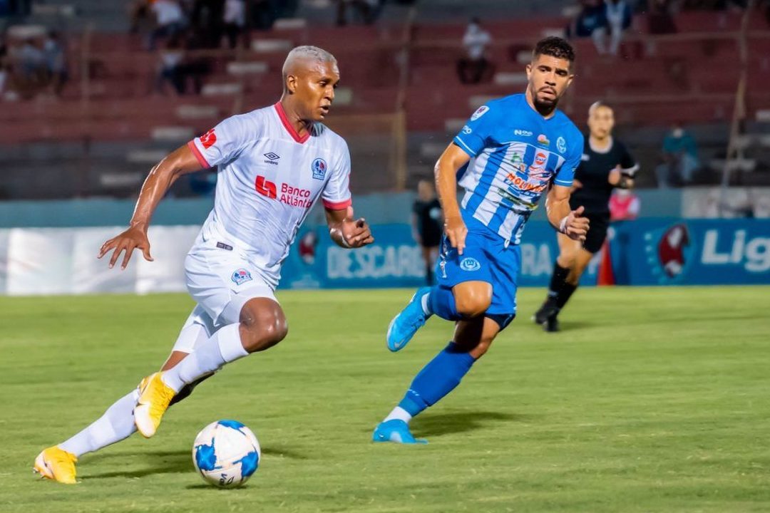 Marcelo Espinal se sube al tren del optimismo como local con el Victoria ante Olimpia en la jornada 11