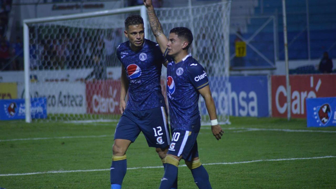 Mauro Ortíz imaginó el gol que le quitó el invicto al Olimpia de Pedro Troglio
