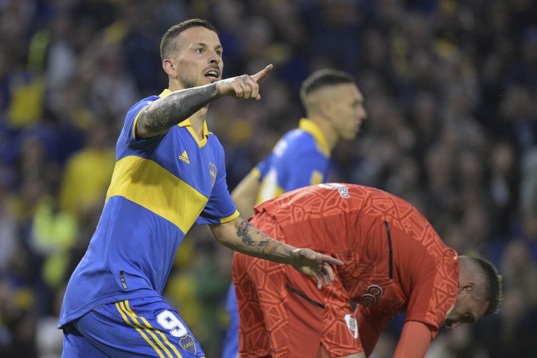 Benedetto da el triunfo a Boca Juniors en el Superclásico ante  River en la Bombonera