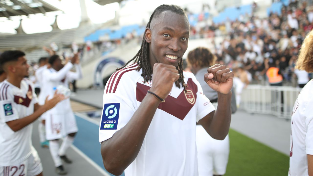 Alberth Elis recupera la sonrisa en Burdeos tras su traspaso fallido en verano