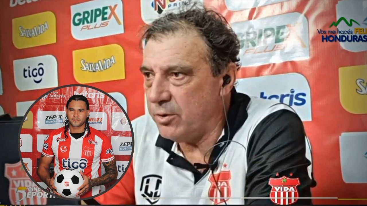 Fernando Mira confirma porqué Gullit Peña no debutó con Vida ante Lobos