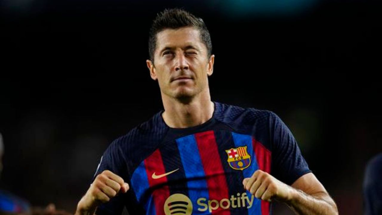 Tras su hat-trick en Champions, Lewandowski expone su racha en Cádiz