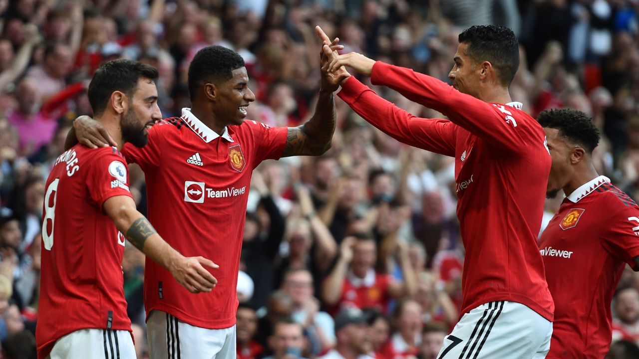 Manchester United despierta como gigante y le pone un freno al líder de la Premier League
