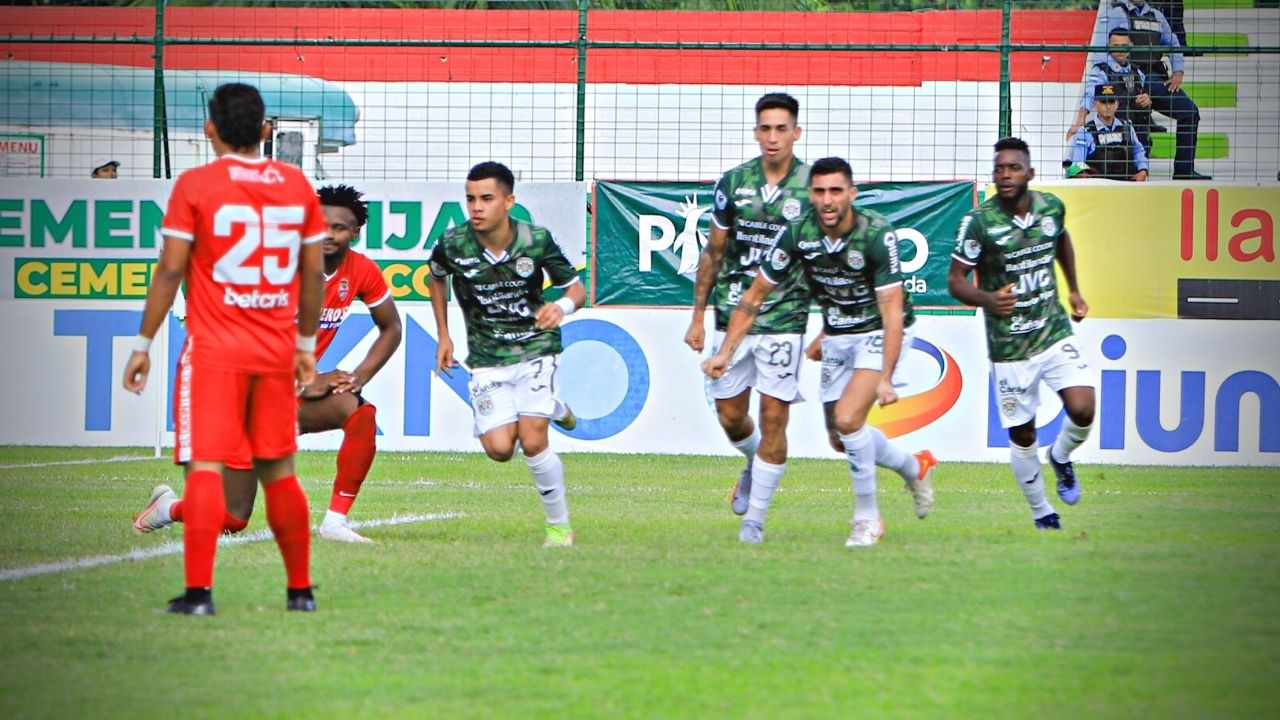 ¡Despertó el Monstruo! Marathón golea a Real Sociedad e inicia con pie derecho la segunda vuelta
