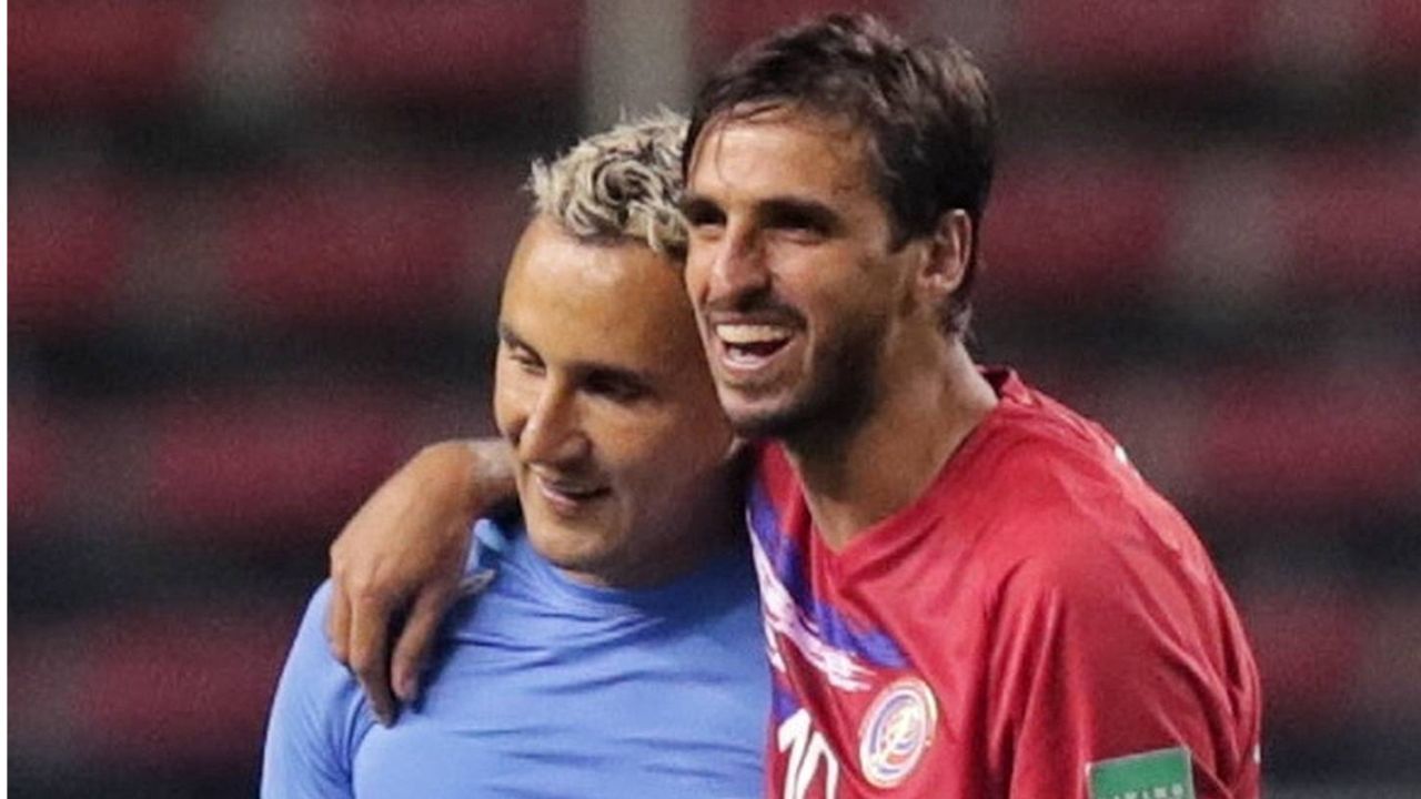 Leyenda de la selección de Costa Rica anuncia su retiro del fútbol