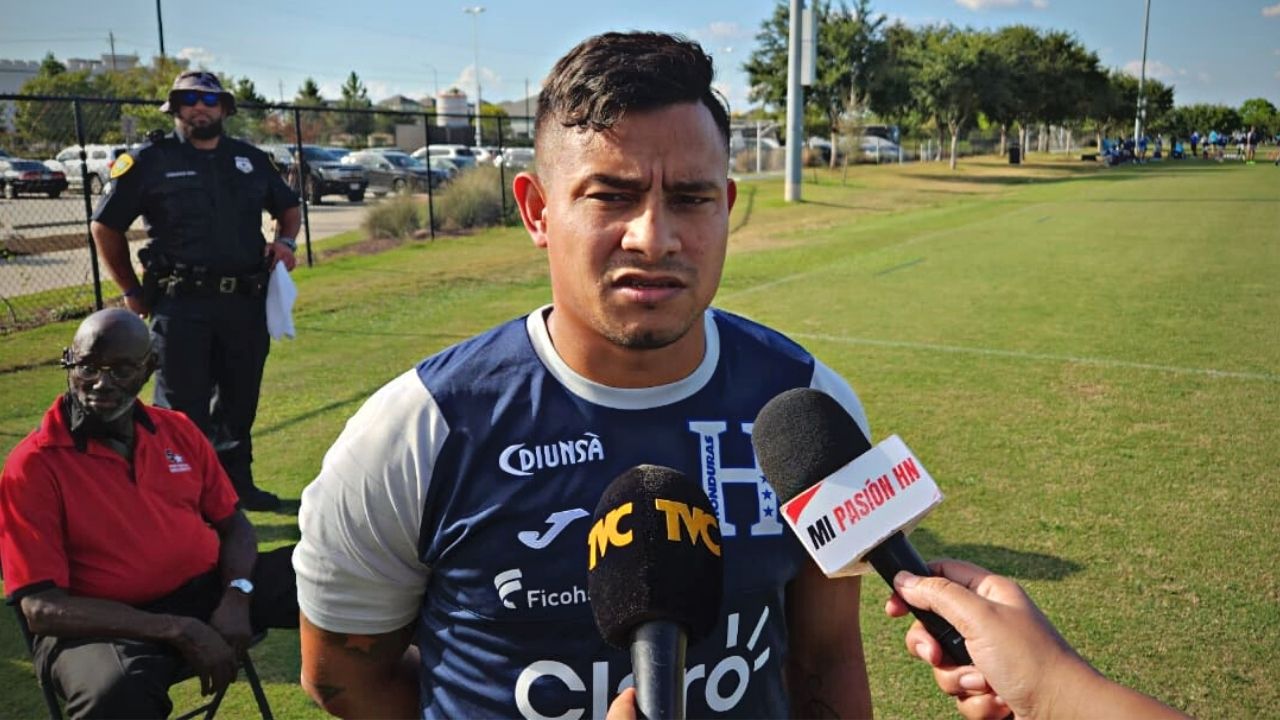 Patón Mejía reacciona a su posible salida de Olimpia rumbo al fútbol de Europa y su debut en la H
