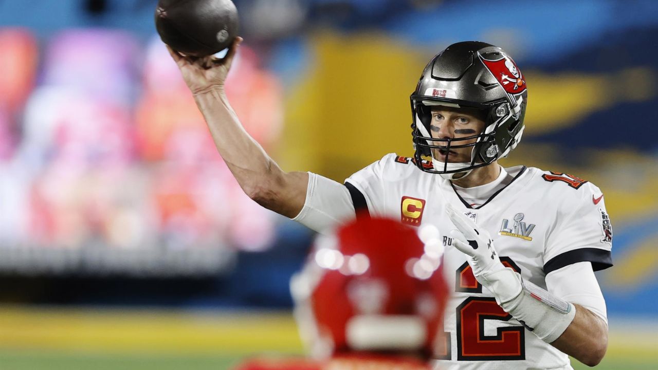 Tom Brady dice que extrañará a Gronkowski en los Tampa Bay Buccaneers