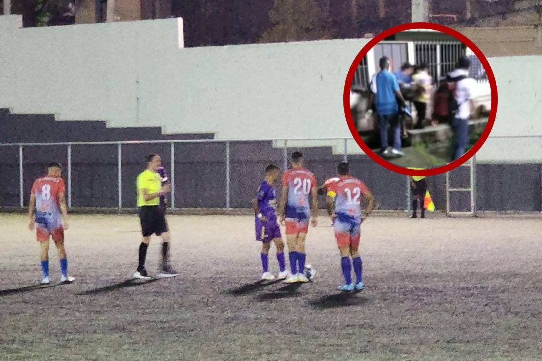 Futbolista colombiano de la Liga de Ascenso colapsa durante el juego entre Gimnástico y Meluca