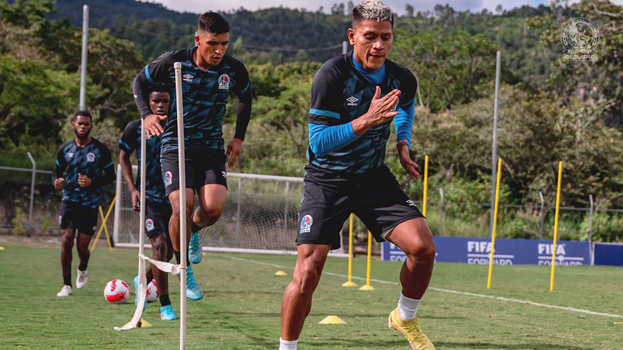 El mensaje de Brayan Moya a un equipo del extranjero a días de la final de Liga Concacaf