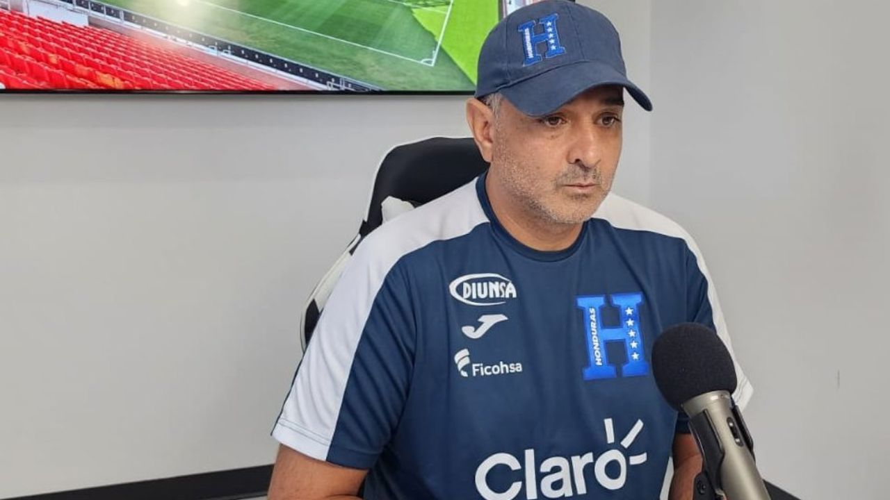 Diego Vazquez defiende su convocatoria para los partidos contra Catar y Arabia Saudita