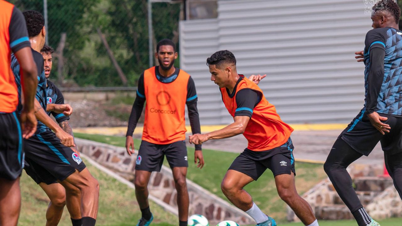 Jugador del Olimpia pide perdón por error que cometió en su último partido