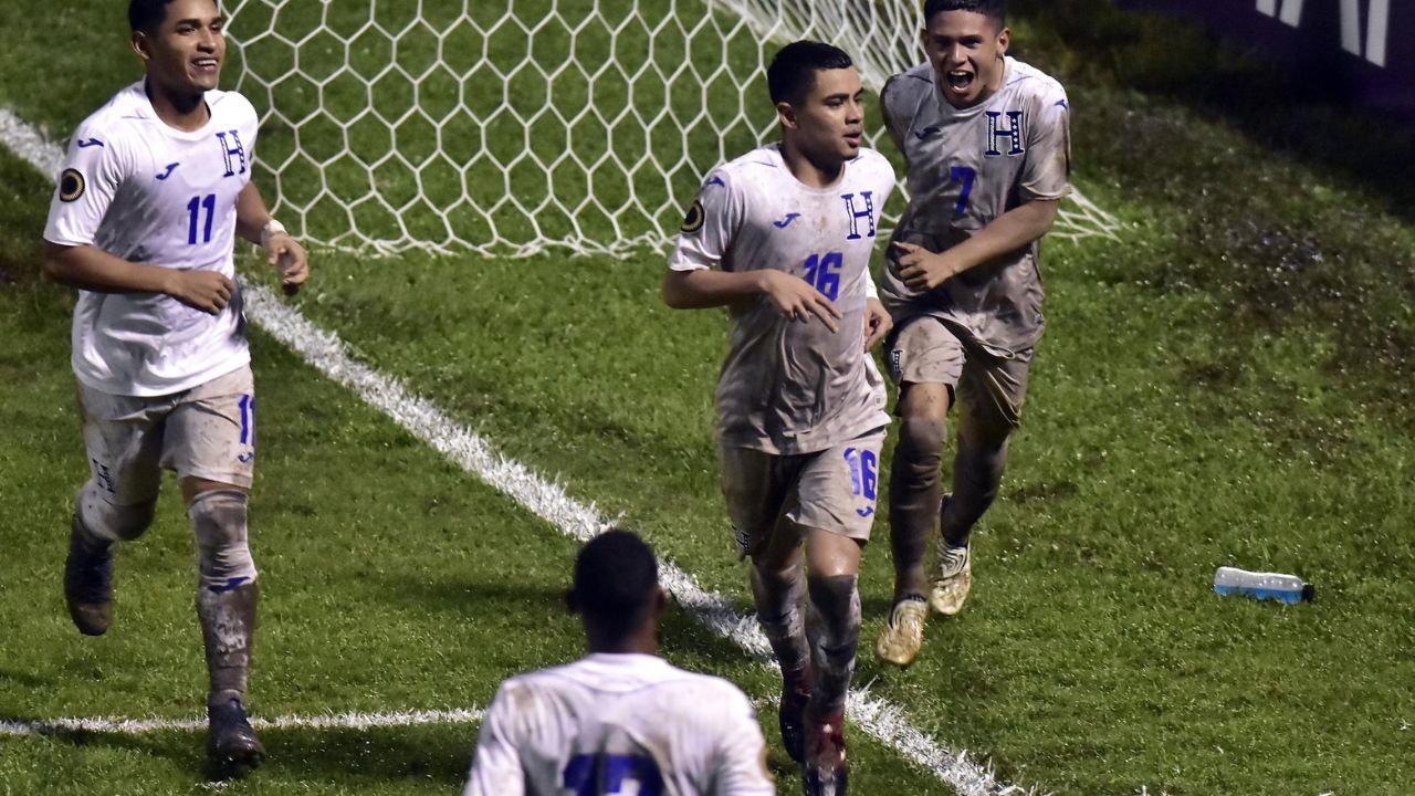 Jugador hondureño podría migrar al fútbol de Italia y ser legionario