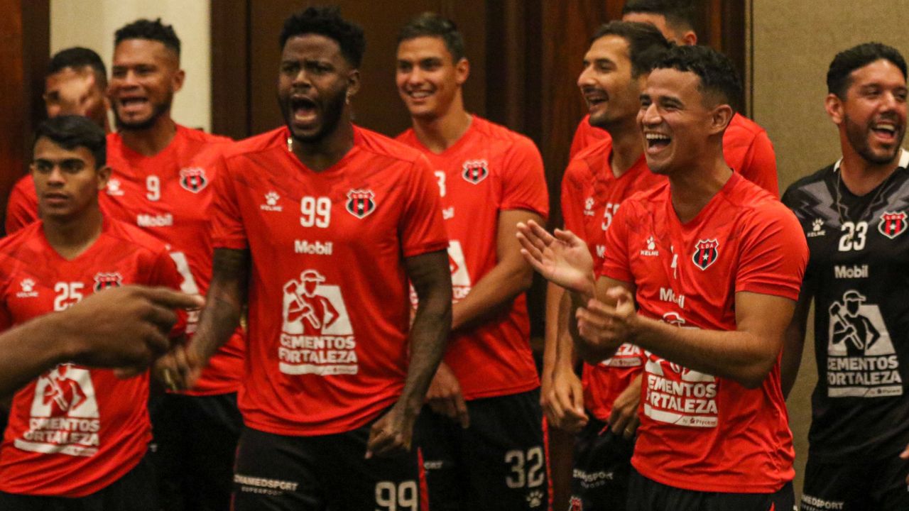 El tremendo gesto de la Liga Deportiva Alajuelense con exjugadores hondureños