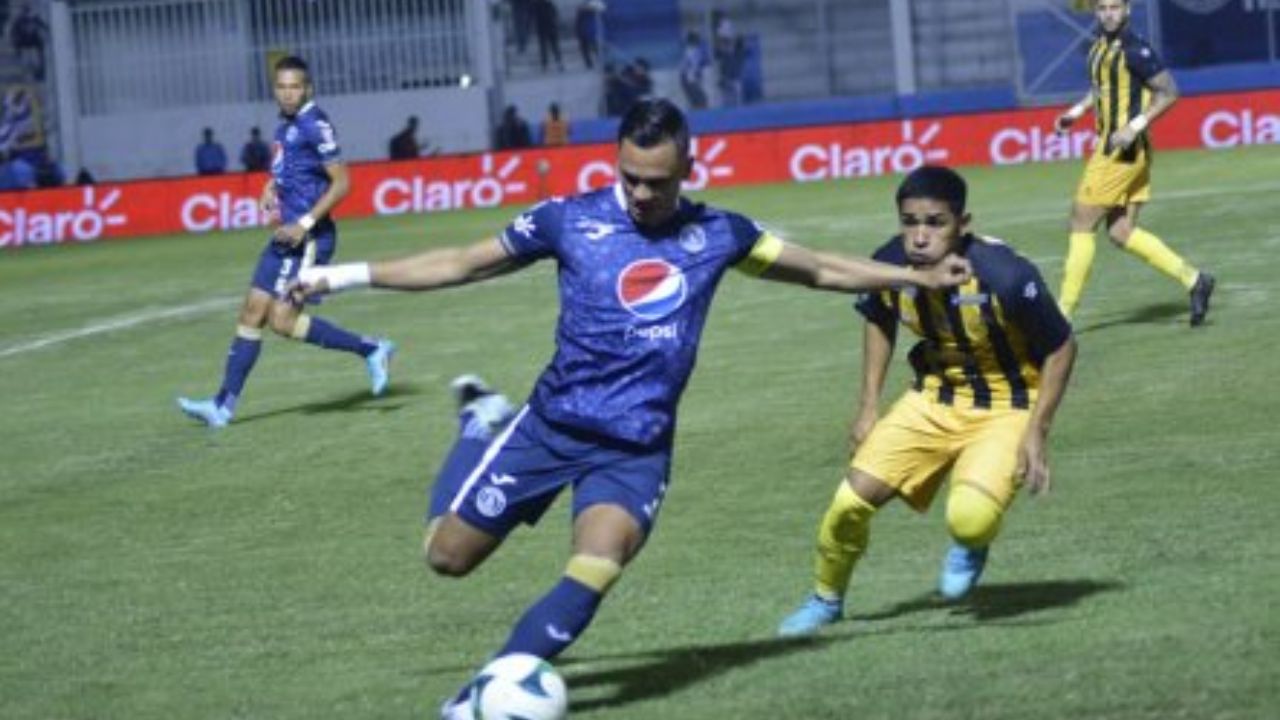 Motagua perdió ante el Real España y se despide de su invicto en el torneo