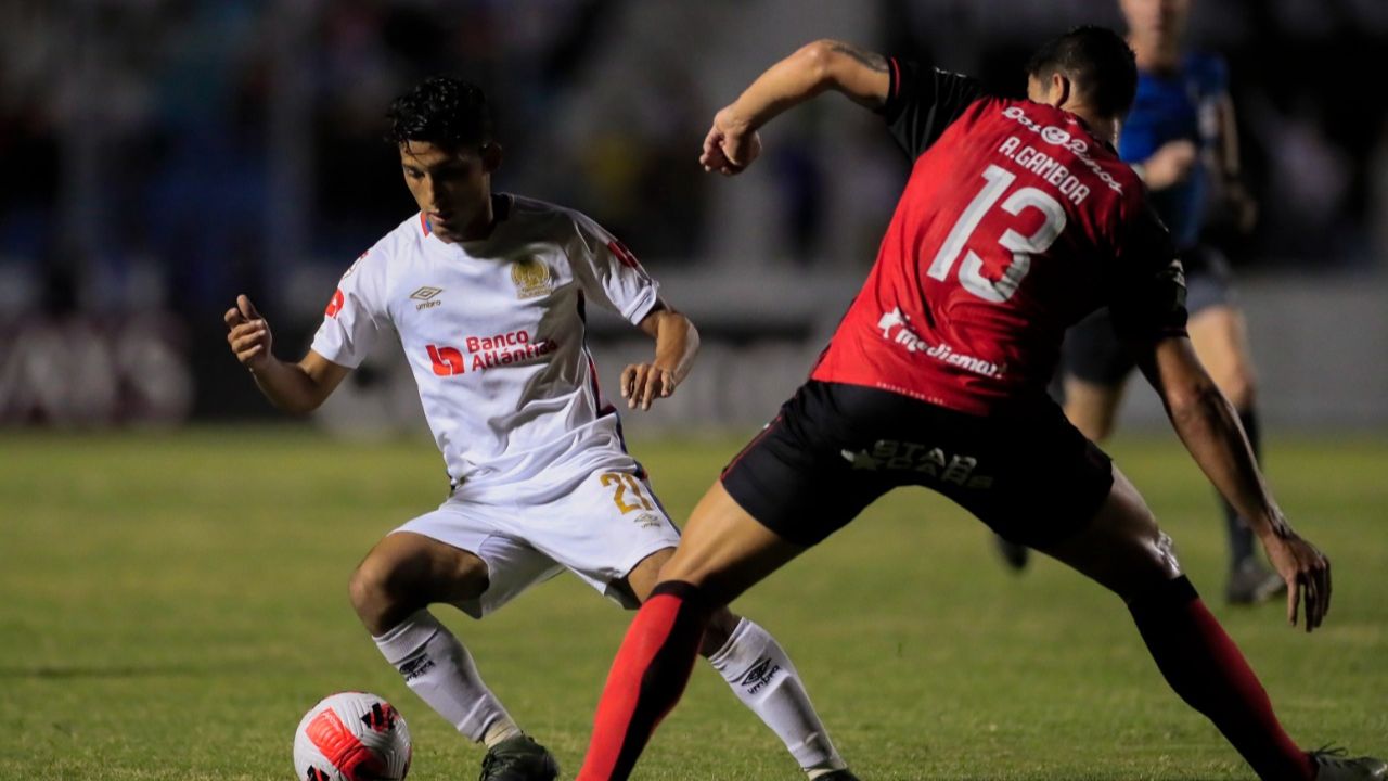 Olimpia le pegó primero al Alajuela pero el campeón de Liga Concacaf se definirá en la vuelta