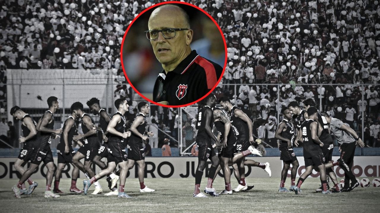 Jugador del Alajuelense con polémico mensaje tras no jugar contra Olimpia ¿Para Coito?