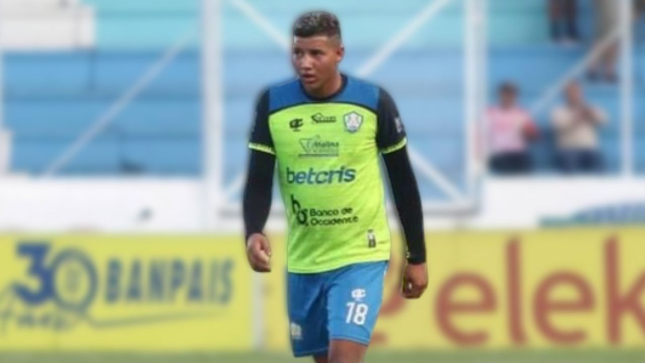 Ángel Villatoro recibe enorme recompensa por su gran actuación ante Olimpia