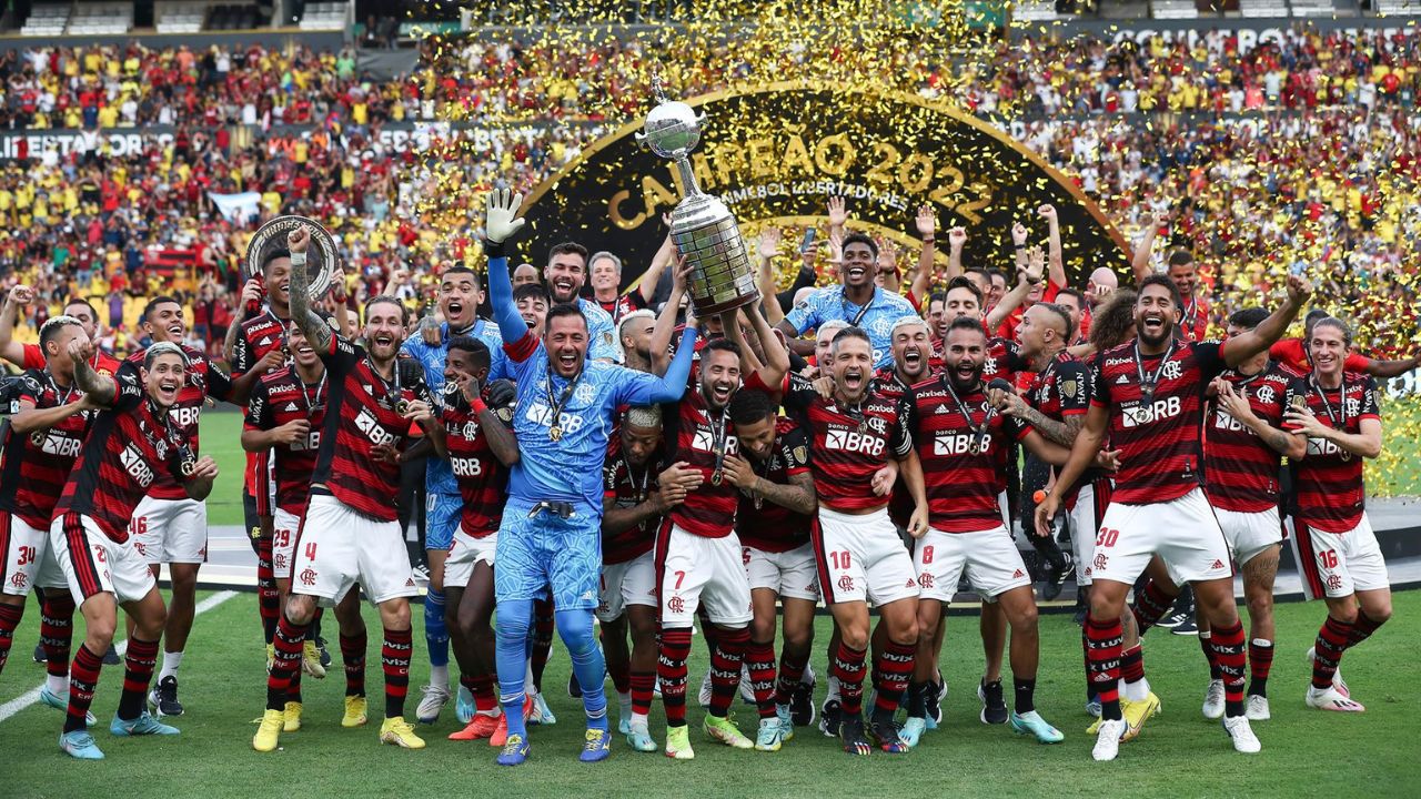 Flamengo agranda su historia y conquista la Copa Libertadores ante el Paranaense