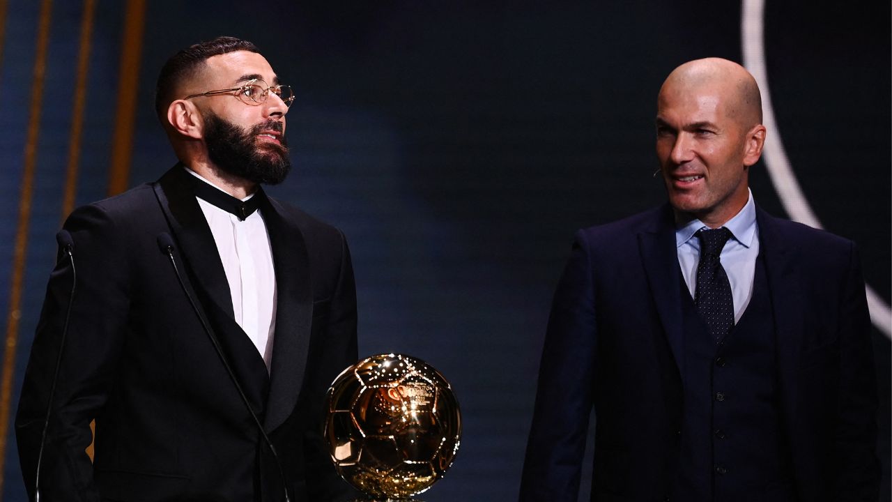 Karim Benzema se consagra como mejor jugador del mundo con el Balón de Oro