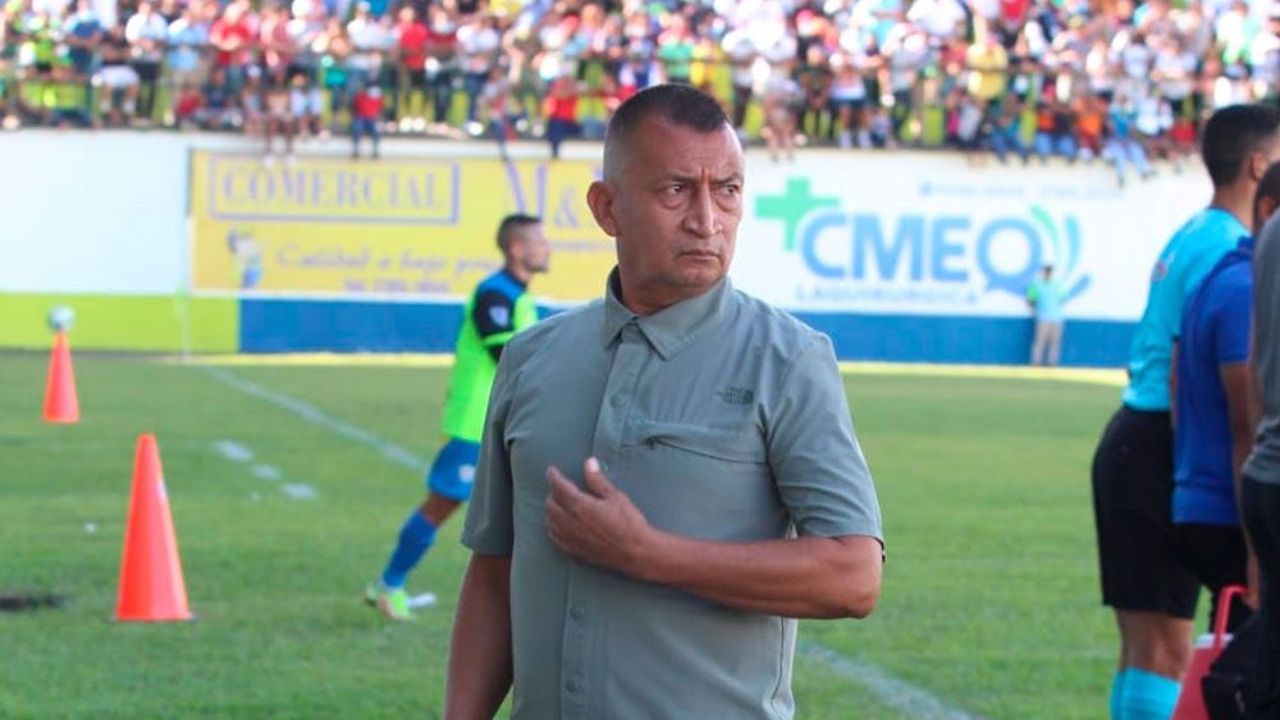 Humberto Rivera reacciona tras la goleada de Olancho FC al Real Sociedad en la Liga 5 Estrellas
