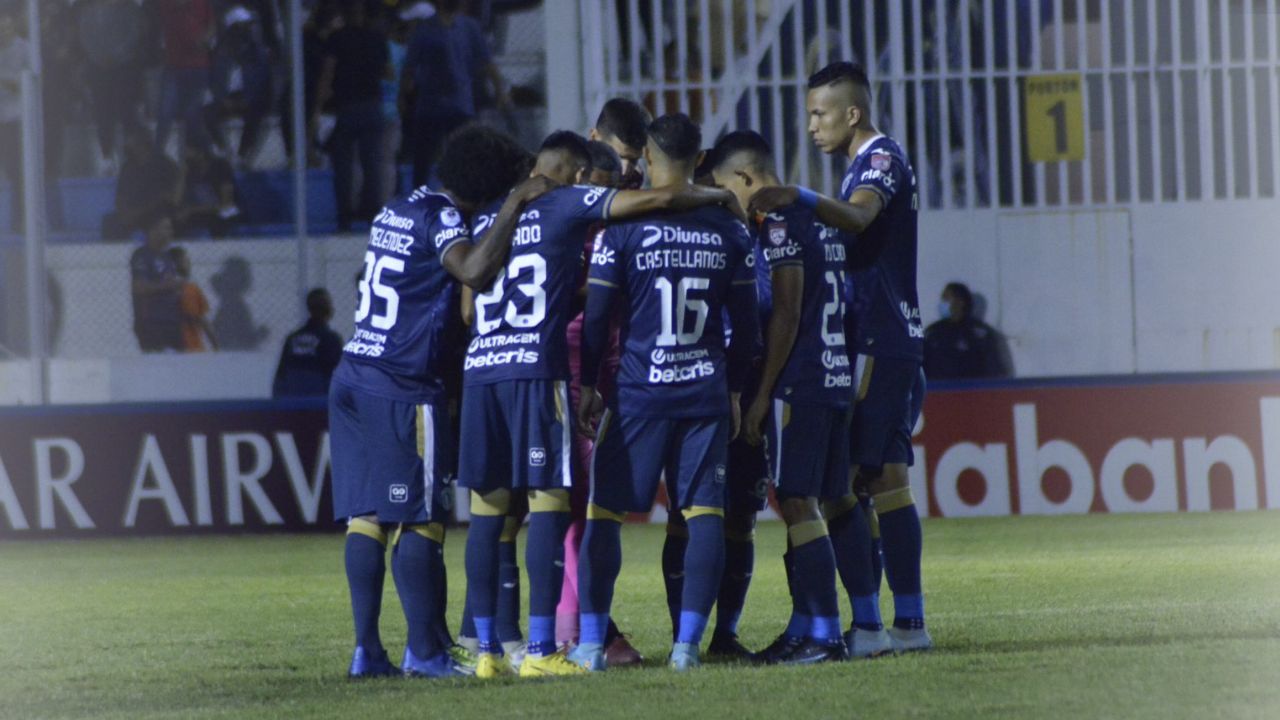 Jugador de Motagua sigue intoxicado y será baja para el clásico de las M