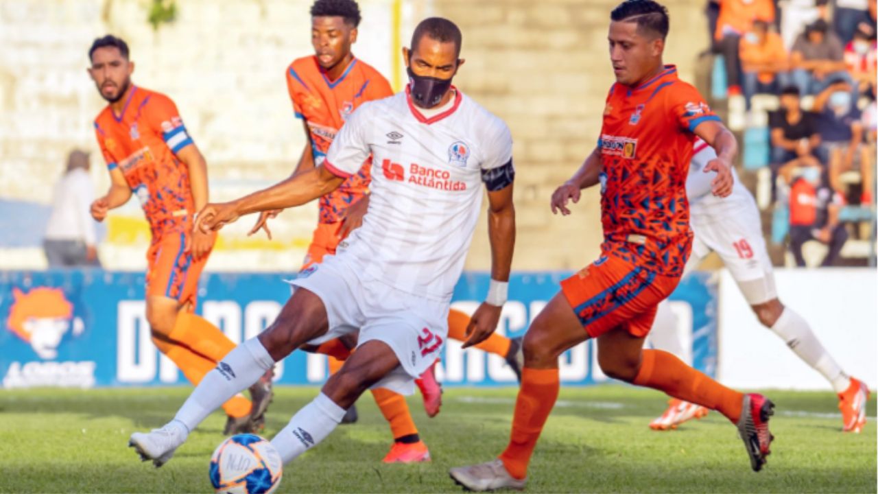 Lobos de la UPN confirman cambio para el partido ante Olimpia en la fecha 15