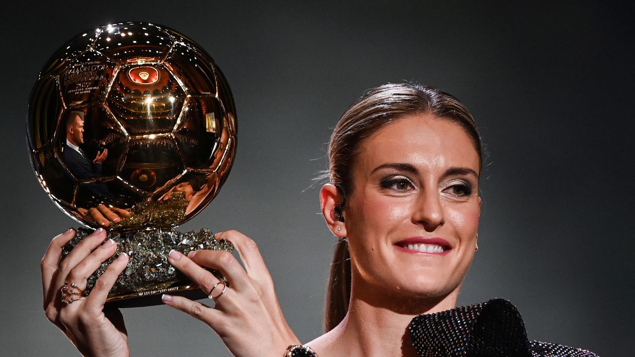 Alexia Putellas gana su segundo Balón de Oro consecutivo