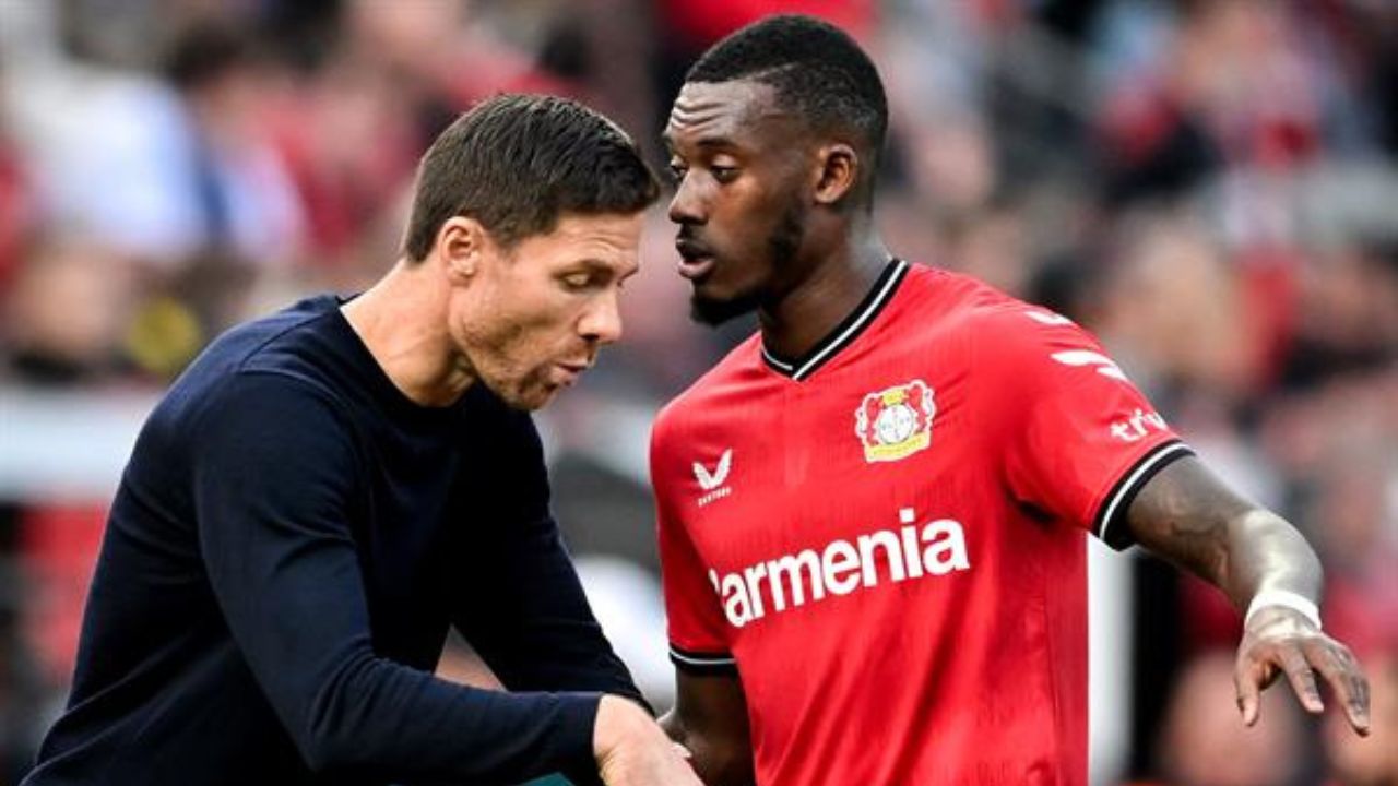 Xabi Alonso se estrena al frente del Leverkusen con goleada 4-0 ante Schalke