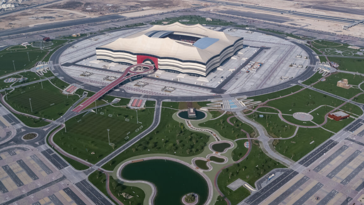 Estadio Al Bayt