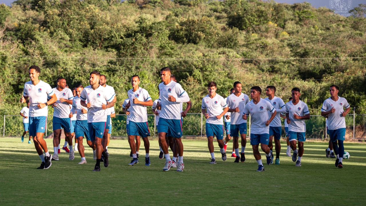 Olimpia podría quedarse sin uno de sus mejores jugadores por culpa de un equipo hondureño
