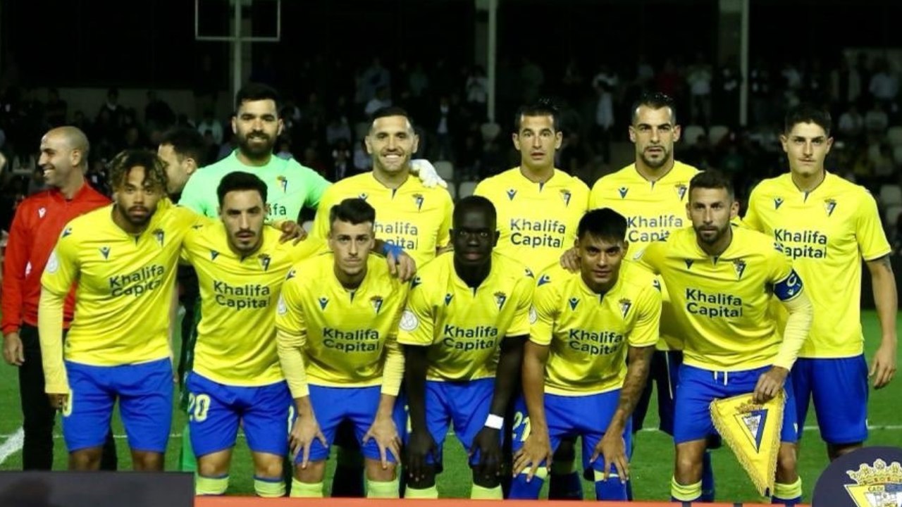 Cádiz sin Choco Lozano es eliminado de la Copa del Rey por equipo de tercera división