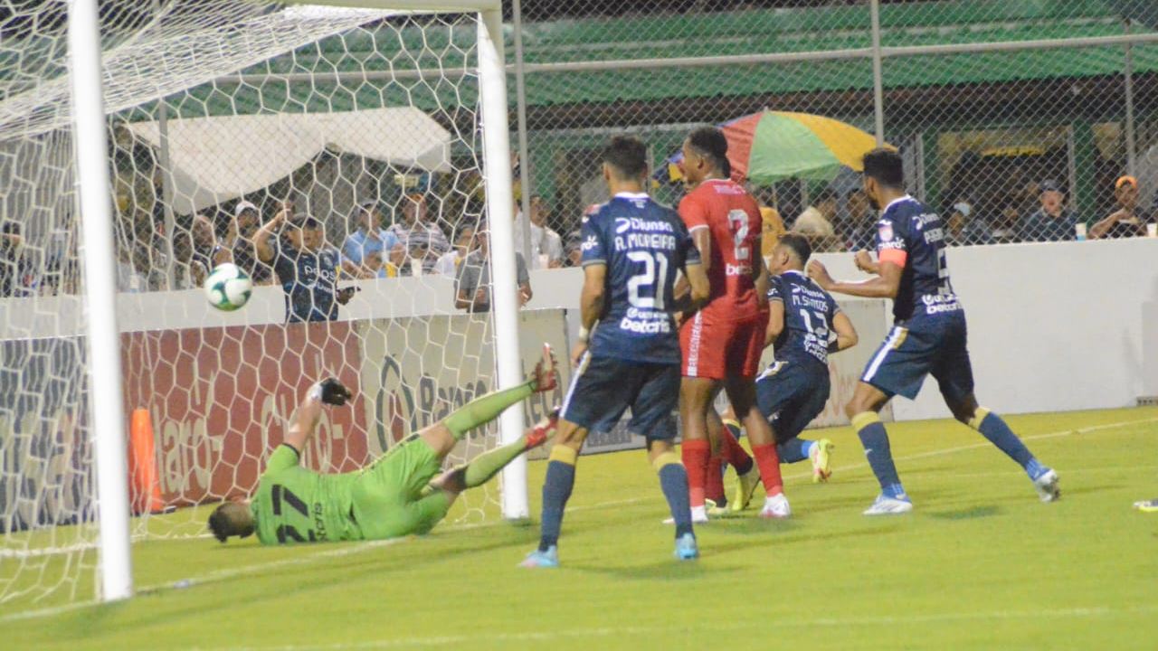 Se extiende el bache deportivo de Motagua tras empate ante Real Sociedad