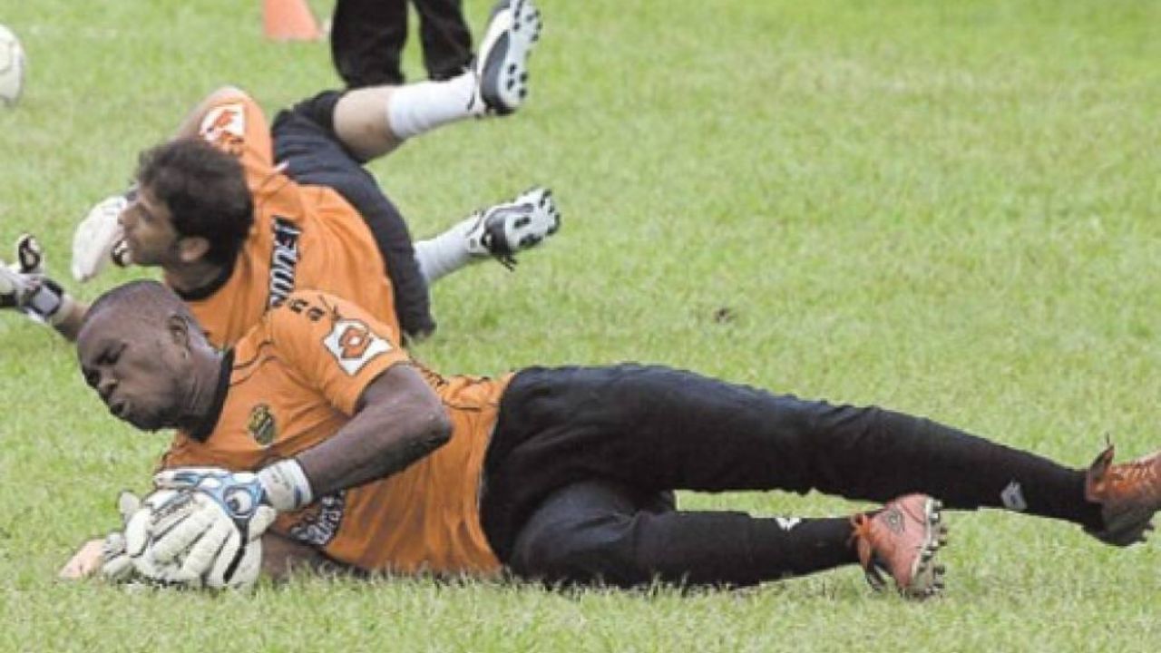 Tomás Meléndez, el portero de Platense que terminó su carrera al cometer 'crimen' por un lápiz