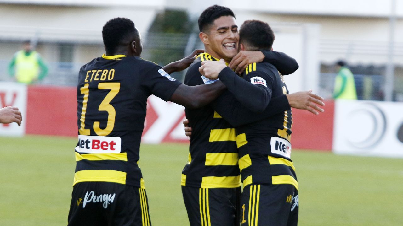 Luis Palma nominado a importante premio en la Superliga de Grecia