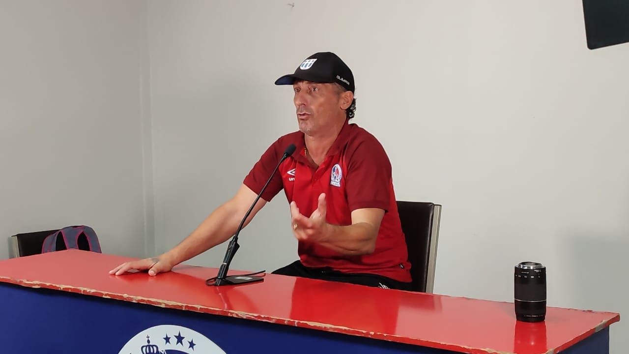 Pedro Troglio explica por qué perdieron contra Marathón y lo que espera del Motagua
