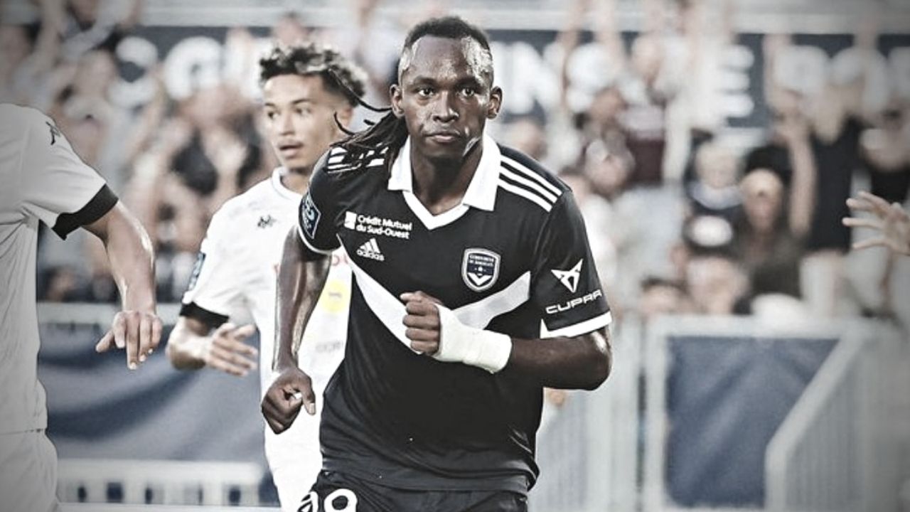 Alberth Elis comenzará el 2023 con una mala noticia en el Burdeos