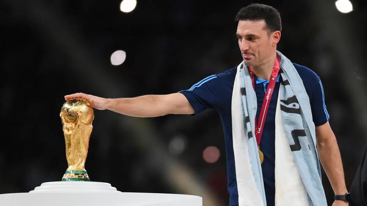 Así es Lionel Scaloni, el entrenador campeón del Mundo con Argentina en Qatar
