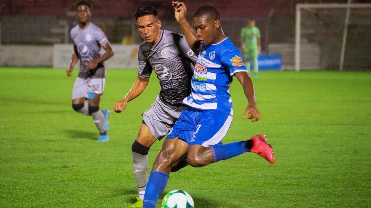Motagua realiza inesperado cambio de hora previo al juego ante Victoria