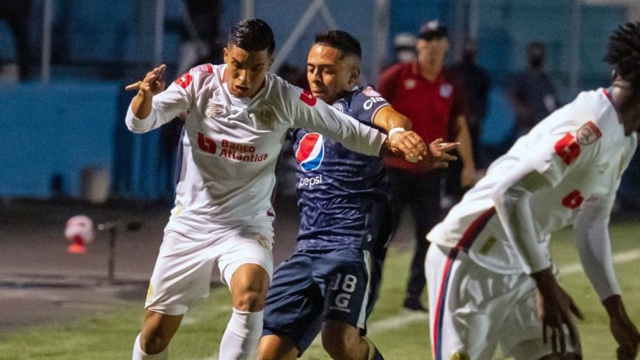 Hora y canal de la final de ida entre Motagua y Olimpia por el Torneo Apertura