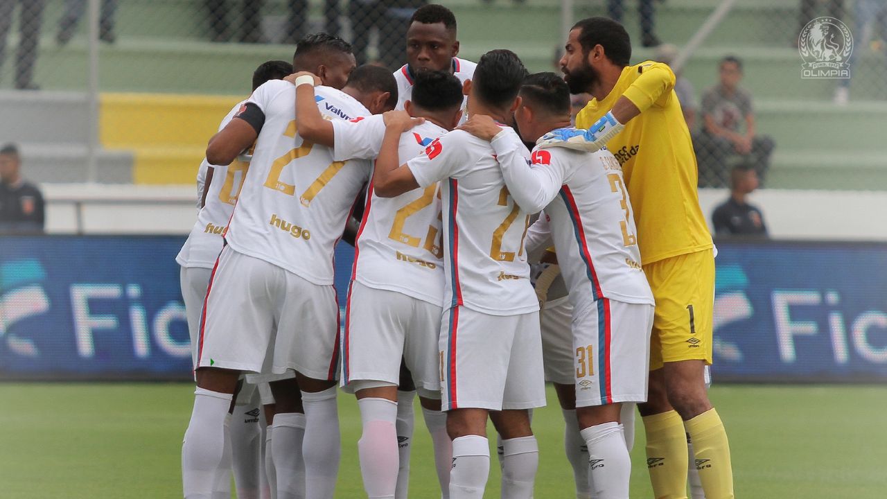 Olimpia confirma la renovación de uno de sus delanteros para el siguiente torneo
