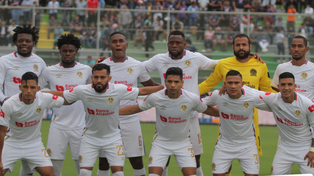 Cuatro figuras de Olimpia se quedan sin contrato; Patón y Yustin Arboleda definirán su futuro