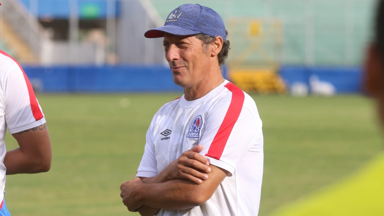 El impensado estadio que Pedro Troglio considera para la final de vuelta ante Motagua