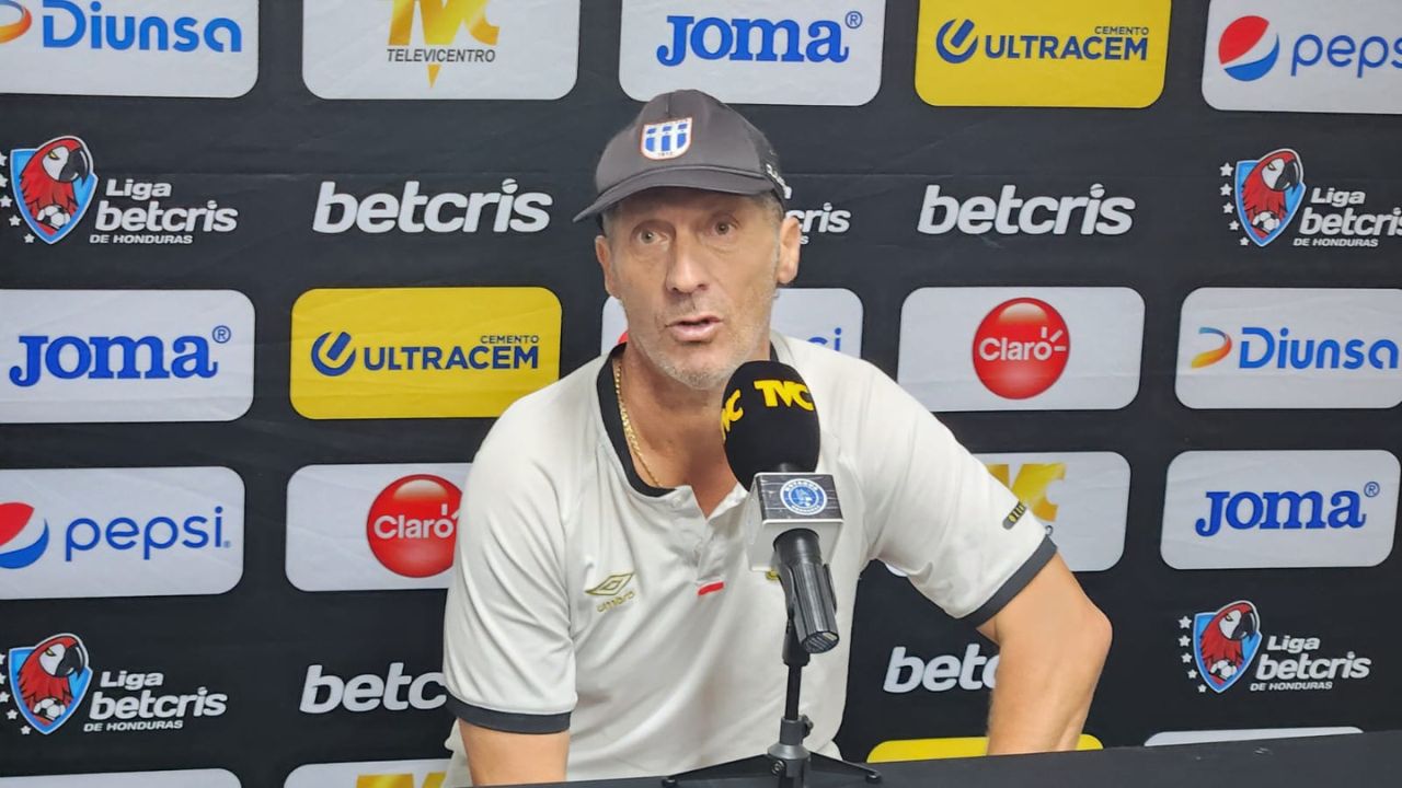 Pedro Troglio defiende a la Tota Medina y adelanta donde se jugará la final de vuelta